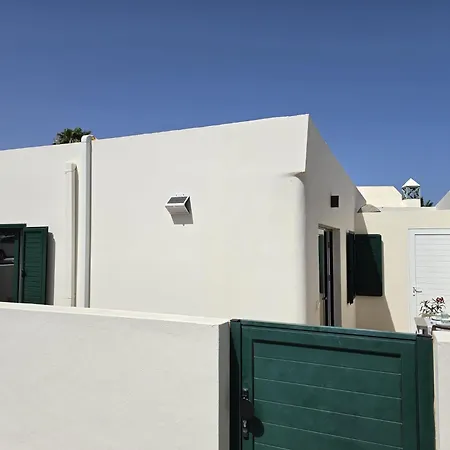 Aqua Sol - Playa Roca - Sea Front Access - Free Ac - Wifi