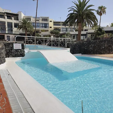 Apartment Aqua Sol - Playa Roca - Sea Front Access - Free Ac - Wifi *